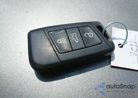 2019 Volkswagen Jetta 1.4T R-Line/1.4T S/1.4T Se from USA, damaged, VIN 3VWCB7BU2KM136174